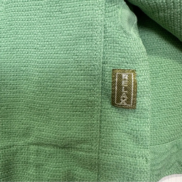 Tommy Bahama Men’s L Cocktail & Fruit Embroidered Green Silk Camp Shirt - Picture 5 of 6